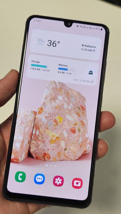 Samsung A32 6GB/128GB - Like New, Urgent