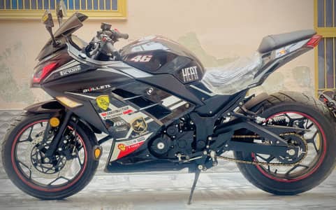 KAWWSAKI 400cc replica same like new