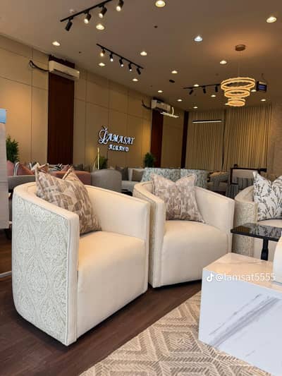 adnan sofa cushion meker