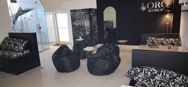 Coffee Shop with complete setup