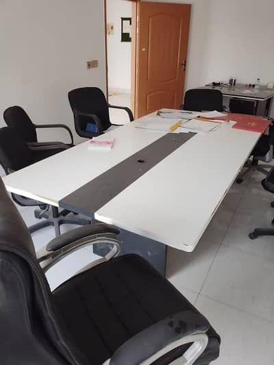 office meeting room table 3 chair 1 office almar