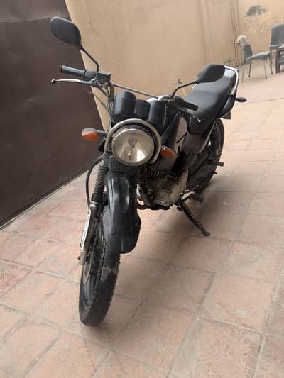 Yamaha ybr 125g