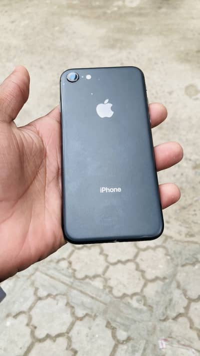 iPhone 8 in very good condition