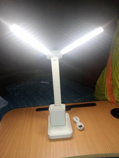USB Rechargeable Study Lamp - Three Mode LIghts - Dimmable -Pen Holder