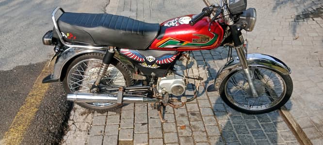 Selling my bike only 1 hand used