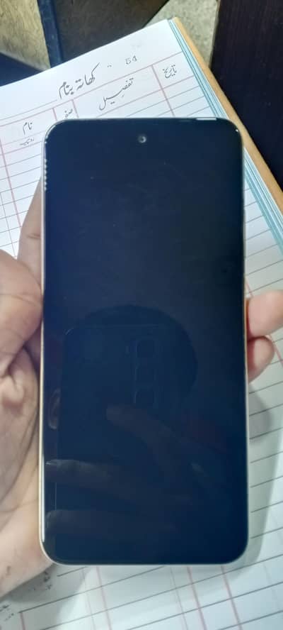 Infinix smart 9 4/128 10/9 condition just phone hai no box no charger