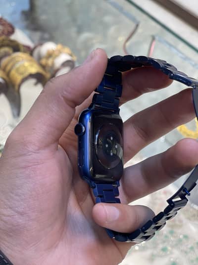 Apple watch series 6 44mm GPS. .