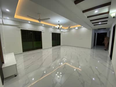 10 Marla House For Sale, Block-L Khayaban-E-Amin Society Lahore