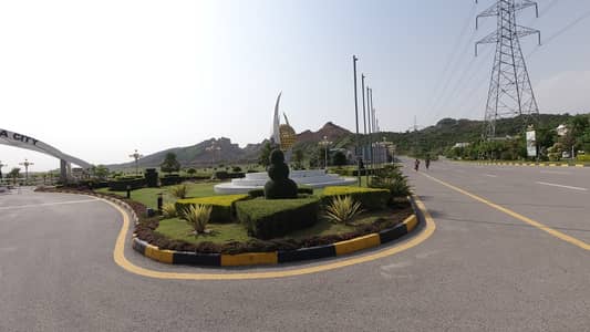 5 Marla ( 25*50 ) in FMC B-17 Islamabad.