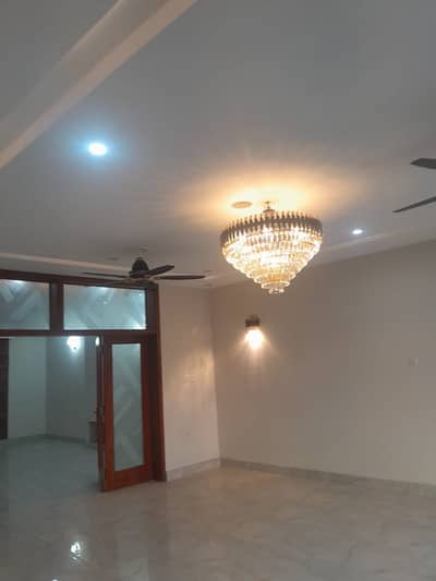 Brand New 1 Kanal House For Rent