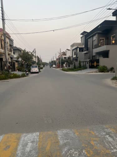 Good Location Plot Available For Sale