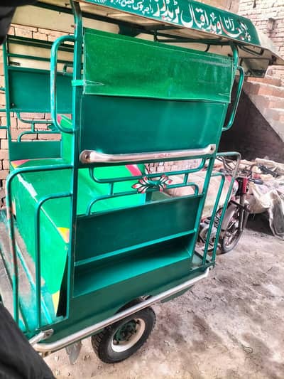 Chingchi Riksha in very Suitable condition and Reasonable Price.
