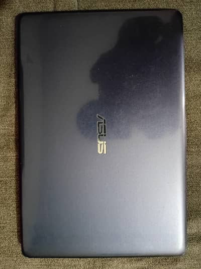 ASUS E203M LAPTOP FOR SALE