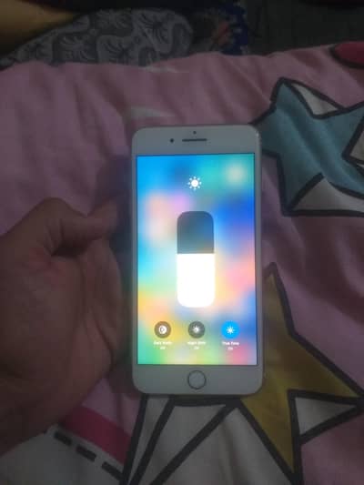 iPhone 8 plus non pta 64gb battery health 74