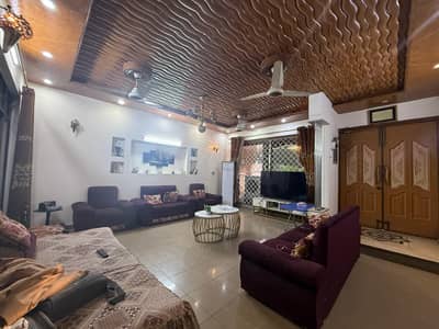 1 Kanal Double Story House For Sale In Sabzazar - Along With Central Double Height Lobby