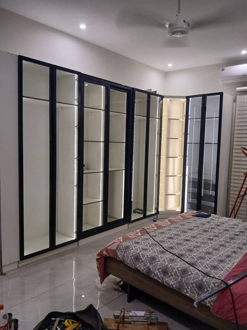 front line interior & developer 4