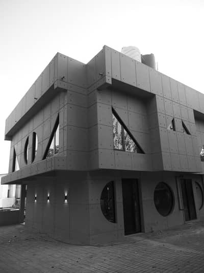 Building Of 4 Marla Is Available For sale In I-8/1