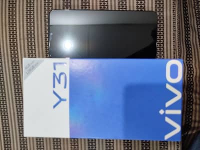 y31 4 GB ram 128 room with original full box