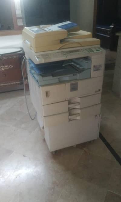 Photo Copy machine Ricoh Aficio MP 2500