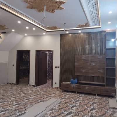 5 MARLA BRAND NEW HOUSE AVAILABLE FOR RENT