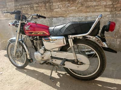 Honda 125 self start 10/10 condition
