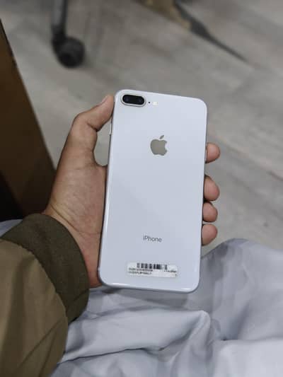 iphone 8 plus 10/10 condition 64 gb