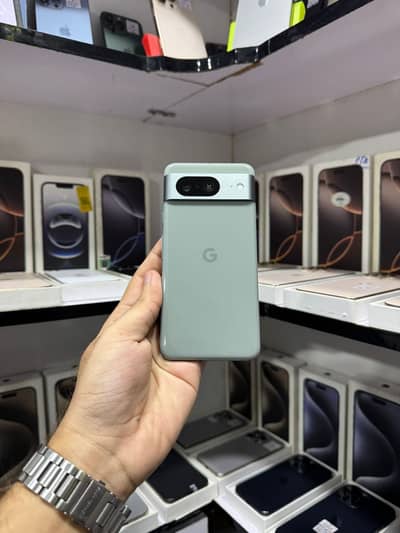 Google pixel 8