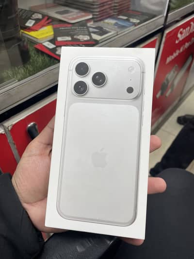 iPhone 17 pro max box pack 256 GB Non PTA dual E sim ( white)