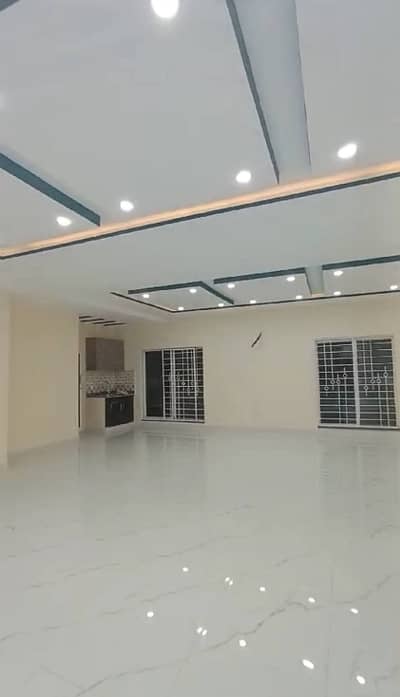 Floor Available For Rent