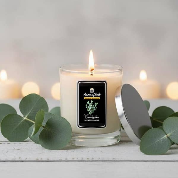 Eucalyptus Scented Candle in Glass Jar – Clean & Calming Aroma