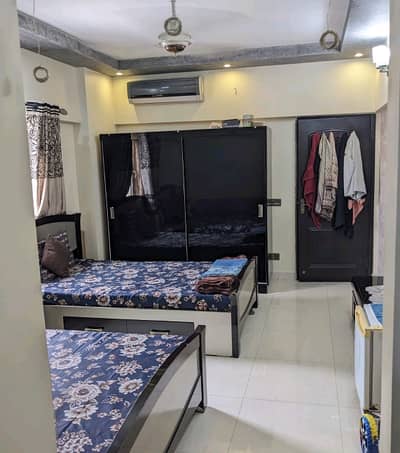 Prime Location 2100 Square Feet Flat In PECHS Block 2 For sale At Good Location