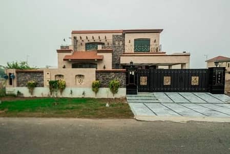 1 Kanal Plot Hot Location Among The Best Investment Homes