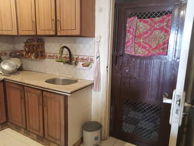 120 GHz ground floor