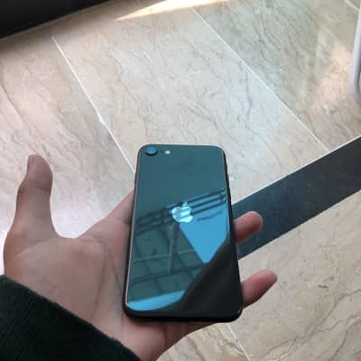 Iphone SE (Pta Approved)