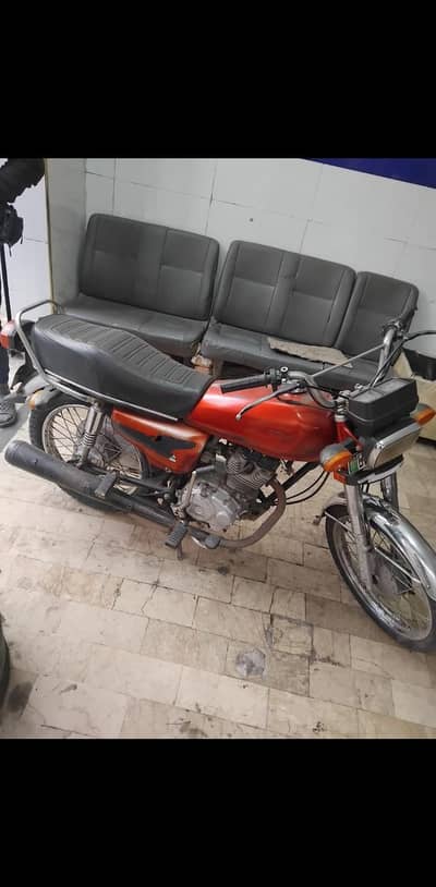 2016 honda 125  used condition biometric avalible