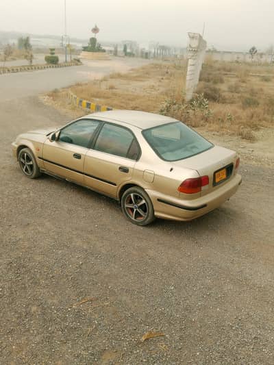 Honda civic  read add