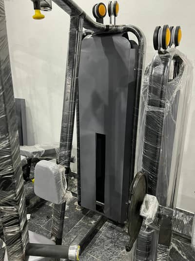 Chest Press, Lat Pulldown & Seated Row | Z Fitness Manufacturer