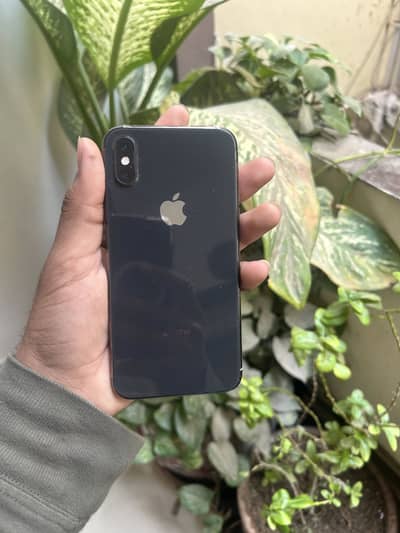 iPhone Xs 64gb Pta official approved dual sim for urgent sale