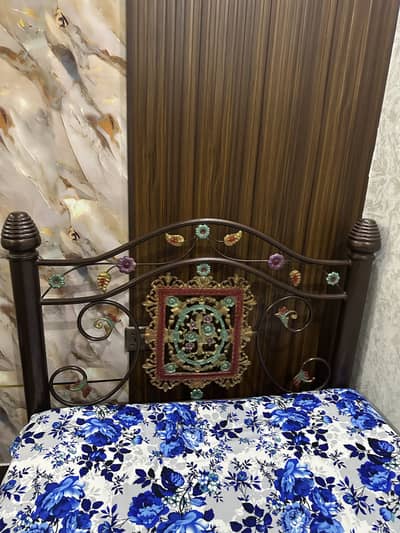 2 Single Steel Beds with Side Table (Mirror Top) – Excellent Condition