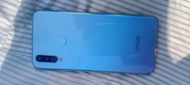 Vivo Y17 for urgent sell