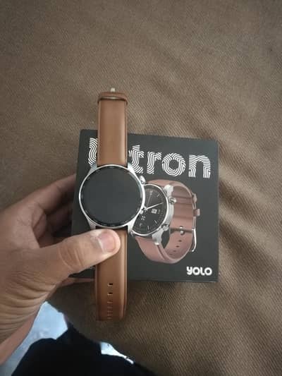 yolo ultron smart watch brand new just box open