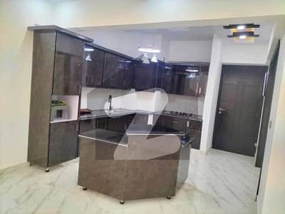 1050 Square Feet Flat for sale in Amil Colony