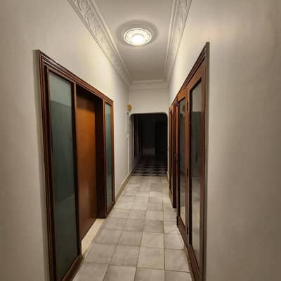 600 Independent Upper Portion For Rent