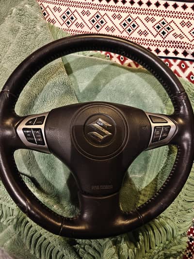Suzuki multimedia steering