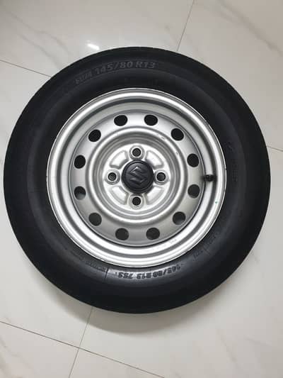 Spare wheel for 660 cc cars with Japanese tyre and Genuine new rim