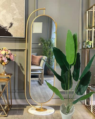Room Styling Items – Mirror, Table chair books & Plant