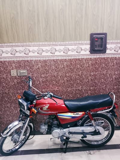 Honda cd 70 total original bike