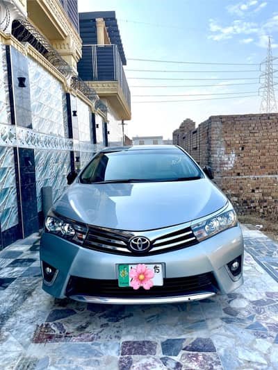 Toyota GLi Automatic 2015