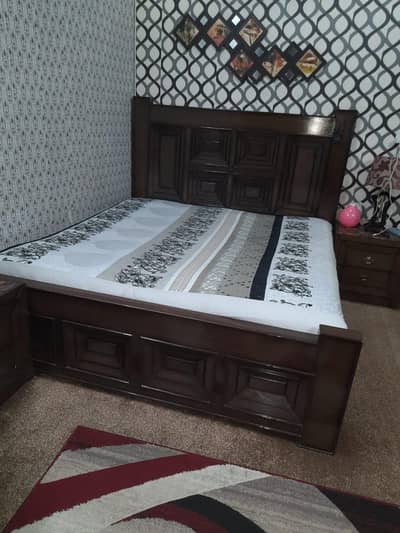 Wooden Bed With Side Tables