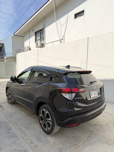 Honda Vezel 2014 | 2019 Z Sensing Excellent Condition